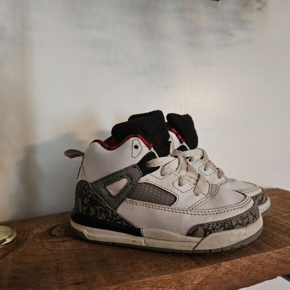 Nike Air Jordans Spizike Hightop Toddler 7 Brooklyn White Black Red - Picture 2 of 10